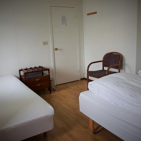 Husavik Hostel Exterior photo