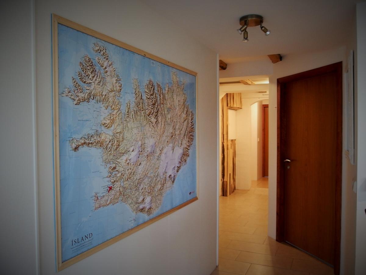 Husavik Hostel Exterior photo