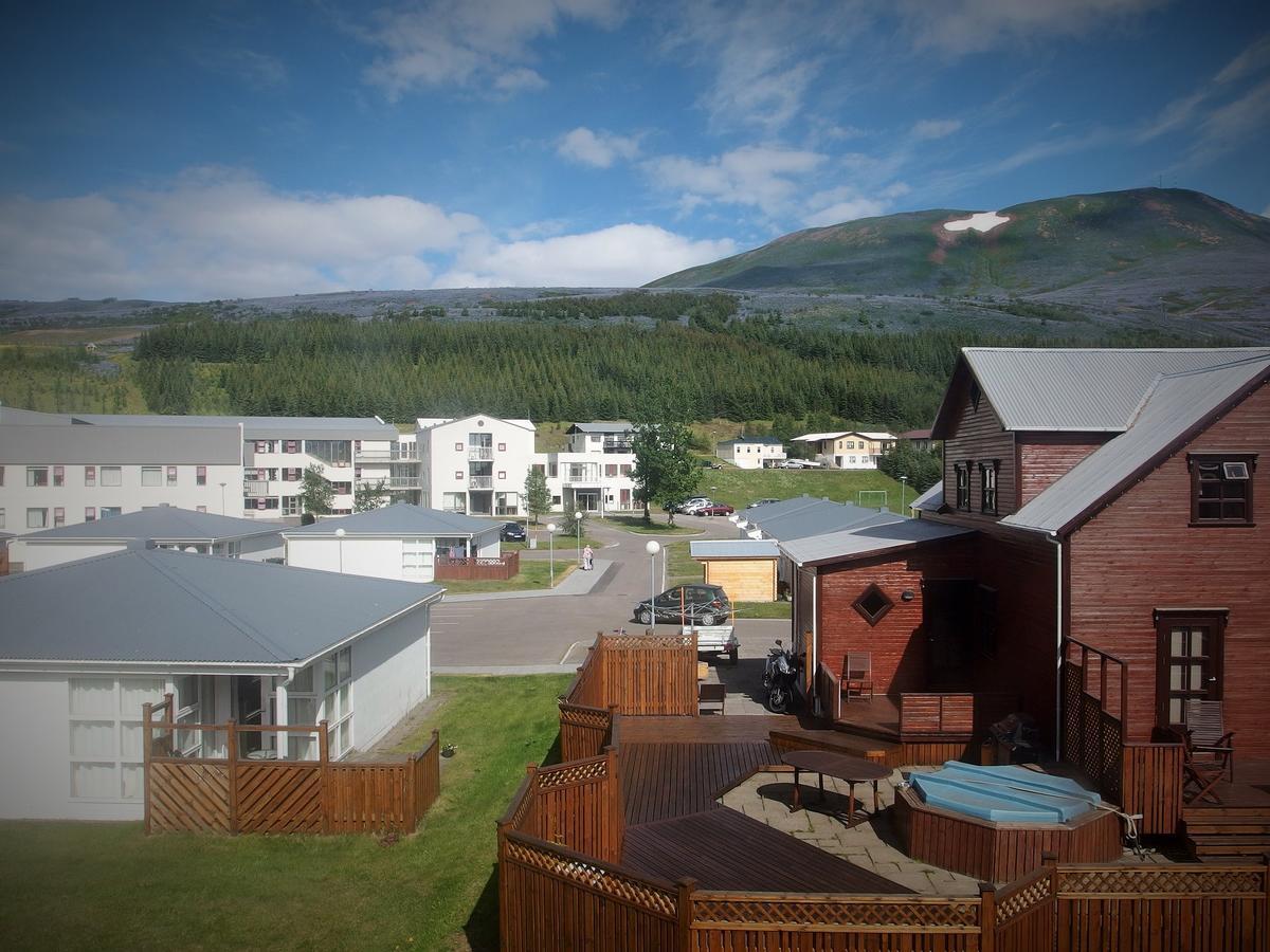 Husavik Hostel Exterior photo